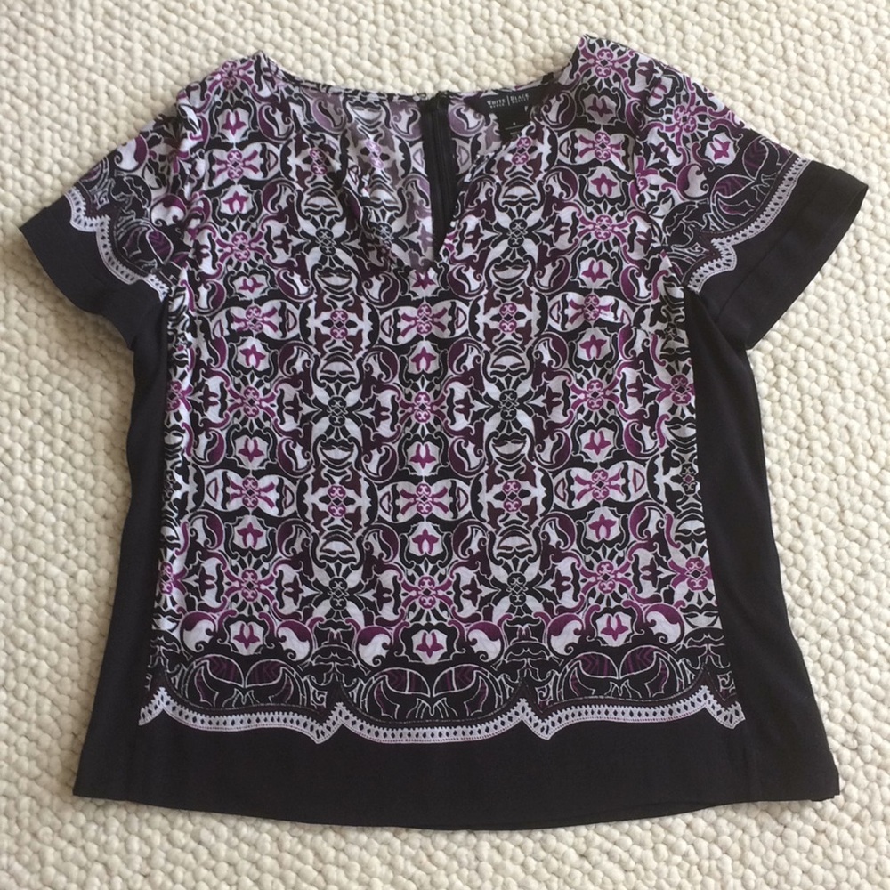 WHBM Black / purple patterned short sleeve top